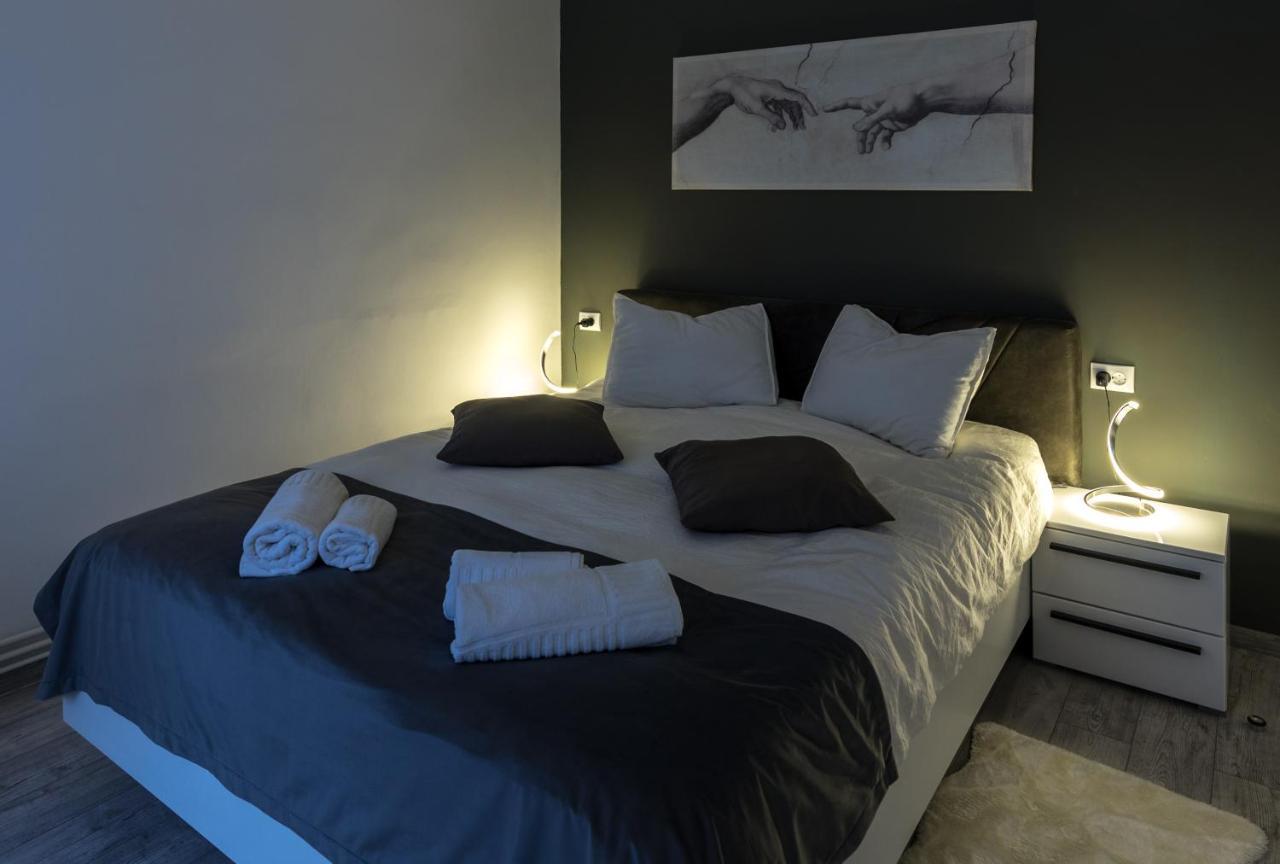 Cristopher Apartament Busteni Luaran gambar