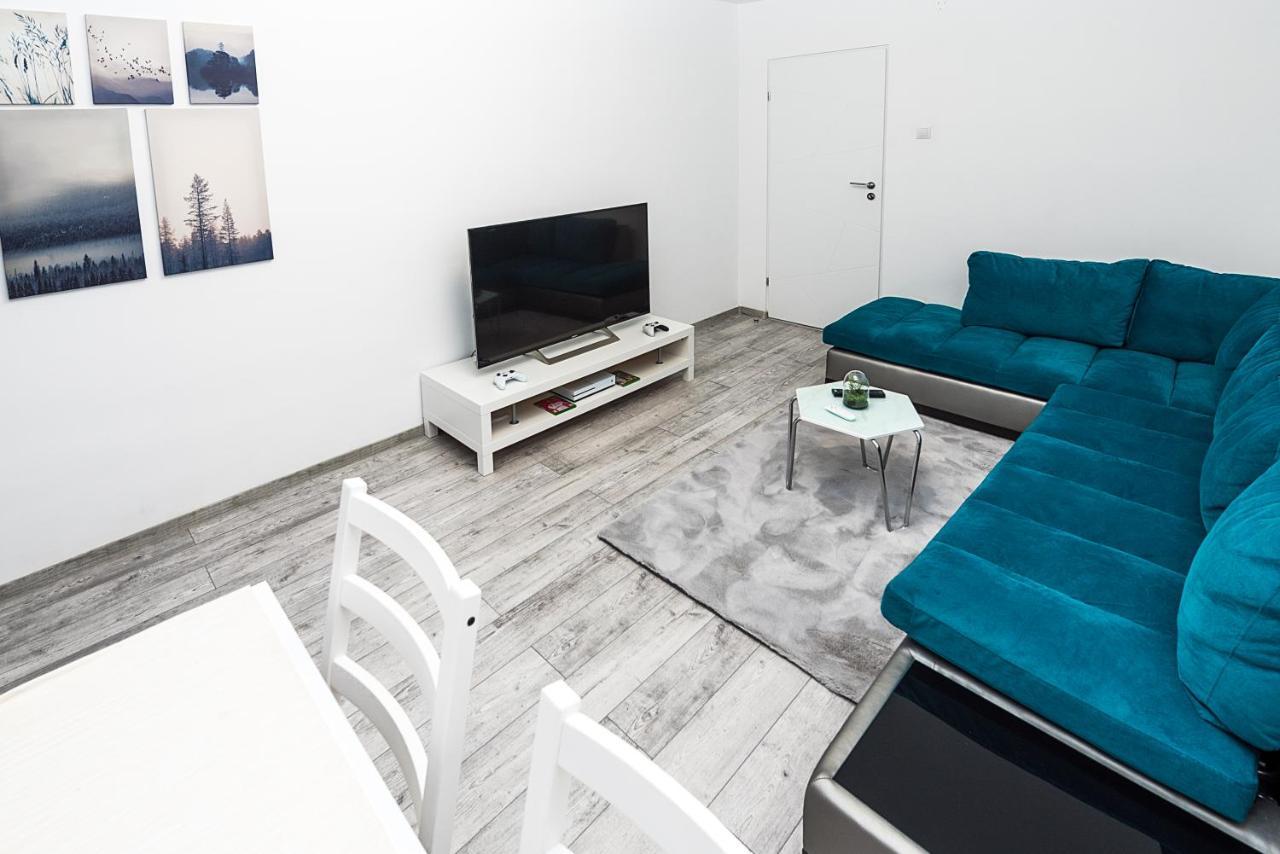 Cristopher Apartament Busteni Luaran gambar